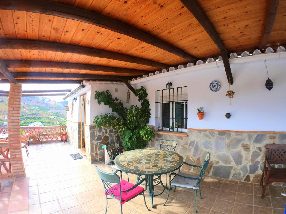 Villa Casa La Araucaria Frigiliana Exterior foto